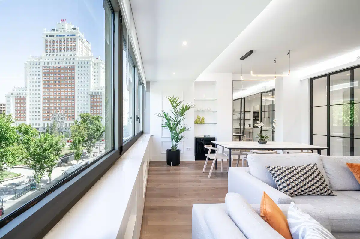 salon deluxe plus superior